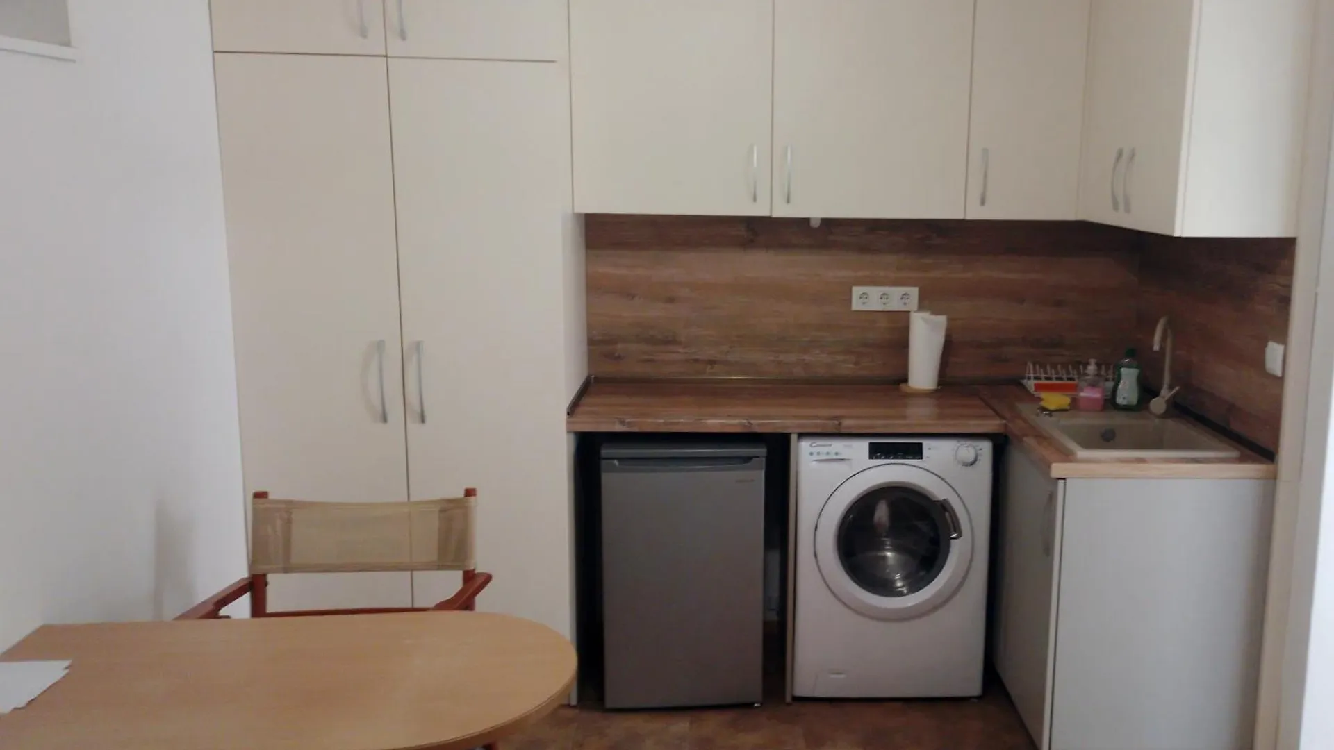 Apartment Charming Aquamarine Getaway Studio Varna